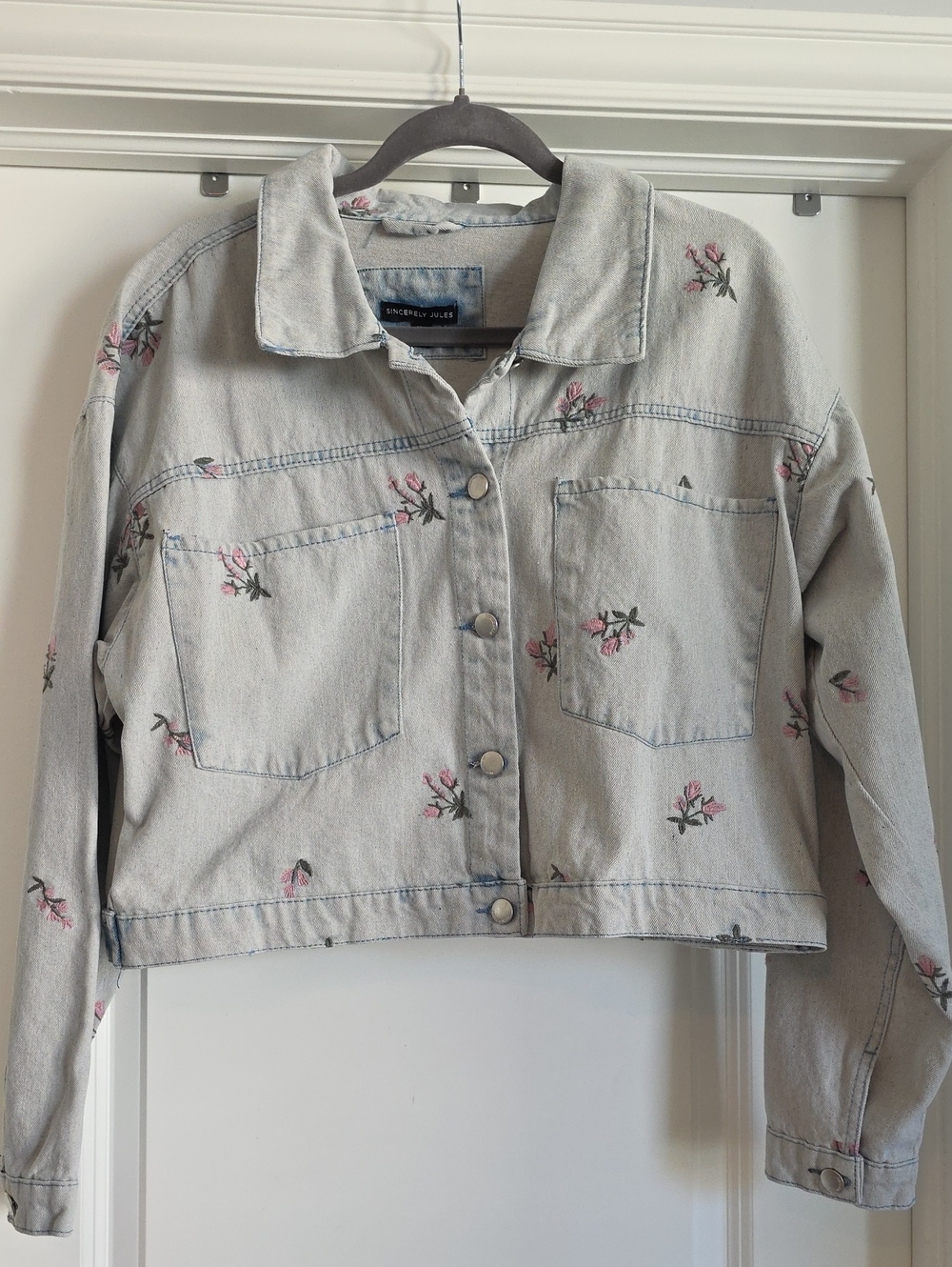 NWOT Sincerely Jules Light Wash Denim Jacket with Pink Floral Embroidery